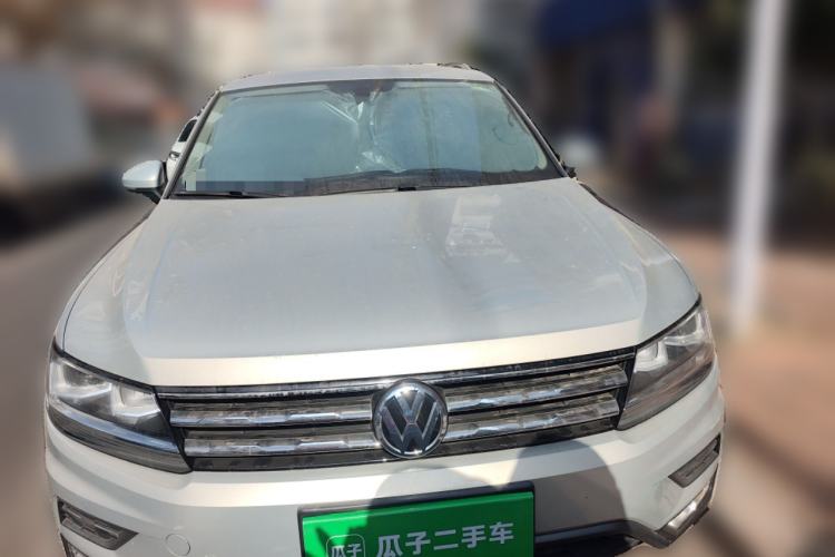 Used Volkswagen Tiguan L 2017 330TSI Automatic Two-Wheel Drive Comfort Edition