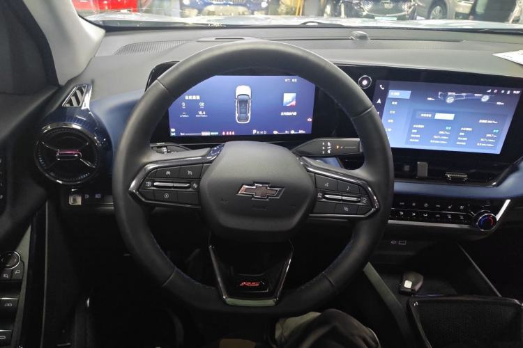 Used Chevrolet Equinox Plus 2024 102km RS Ultimate Edition