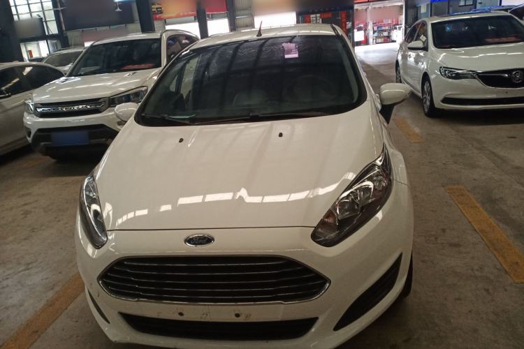 Used Ford Fiesta 2013 Sedan 1.5L Manual Fashion Edition
