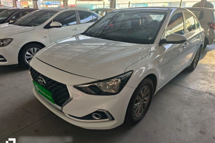 Used Hyundai Celesta 2017 1.6L Automatic Enjoyment Version GLS