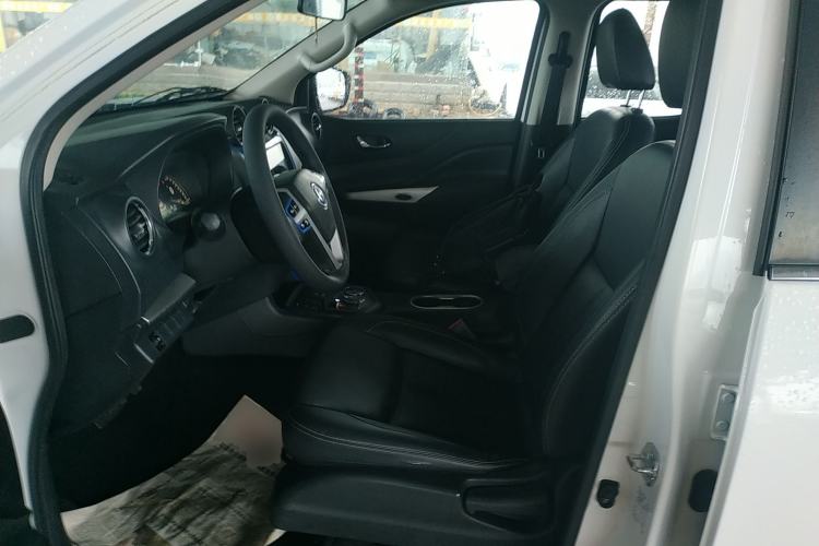 Used Dongfeng Ruichi 6 2020 EV model
