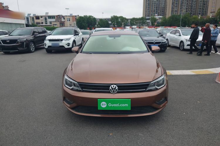 Used Volkswagen Lamando 2017 230TSI DSG Fashion Edition
