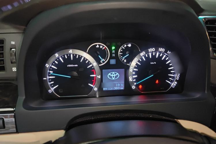 Used Toyota Alphard 2012 3.5L Luxury Edition
