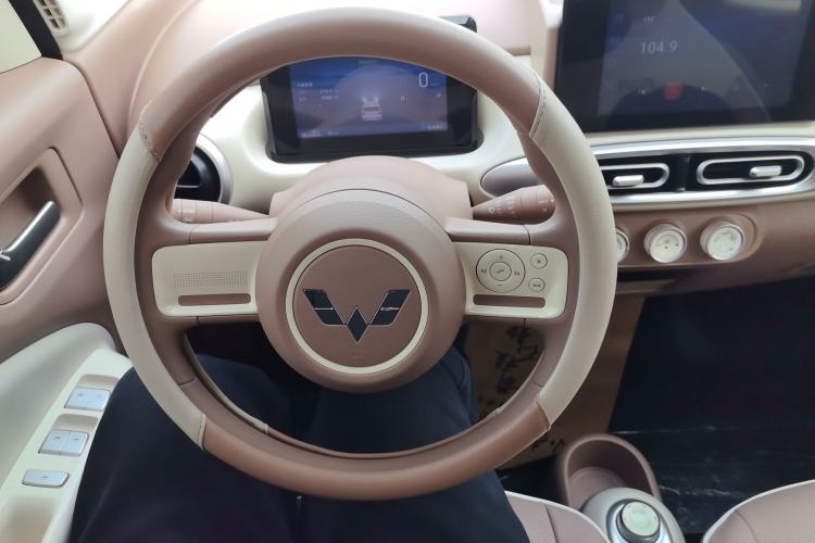 Used Wuling Hongguang MINIEV 2025 Four-Door Version Zhenxiang+ Edition