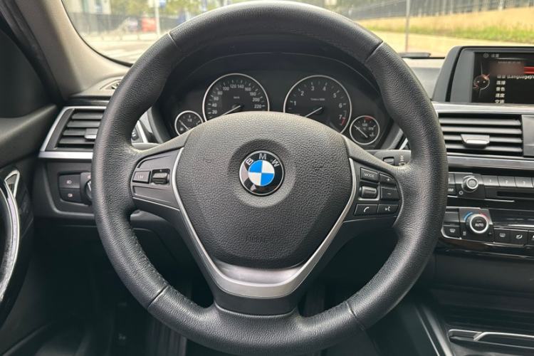 Used BMW 3 Series 2017 320Li Fashion Model