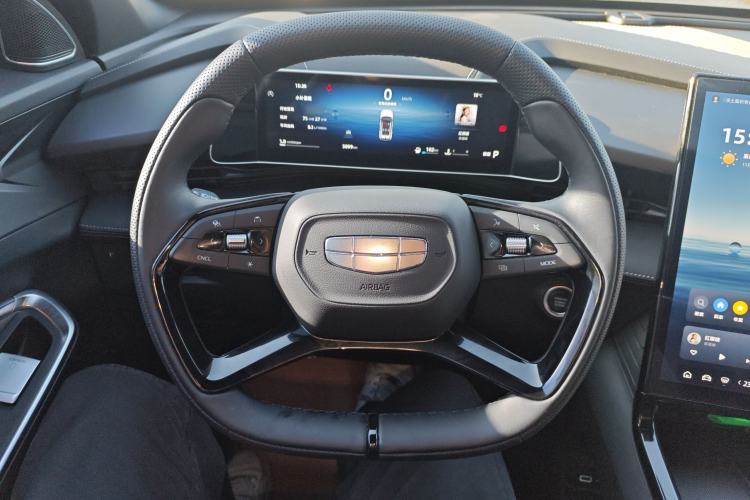 Used Geely Auto Emgrand X7 Sport 2023 Boyue COOL 1.5TD Smart Model
