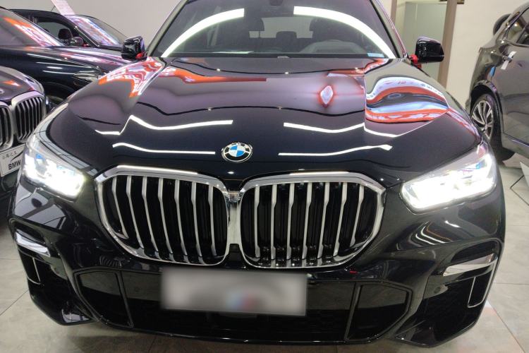 Used BMW X5 2022 Restyled xDrive 40Li Luxury Edition M Sport Package
