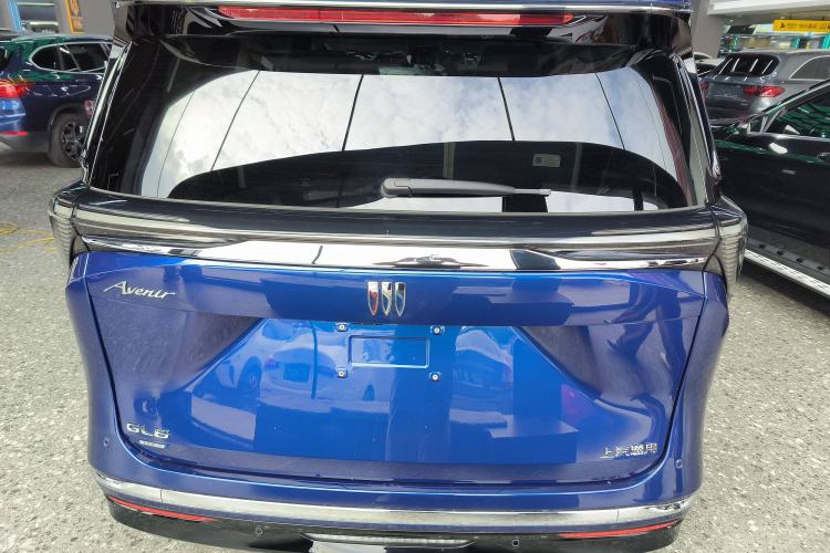 Used Buick GL8 New Energy 2024 Lu Zun Luxury Edition 7-Seater
