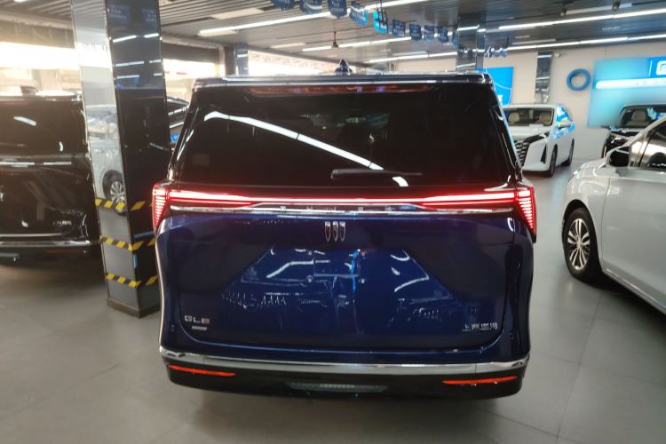 Used Buick GL8 New Energy 2024 Lu Zun Luxury Edition 7-Seater
