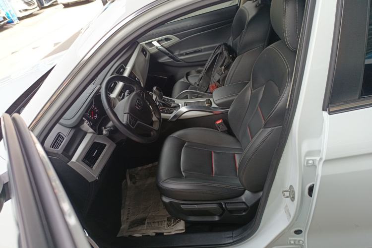 Used Geely Auto Emgrand X7 Sport 2018 1.8TD Automatic Two-Wheel Drive Zhiya Model
