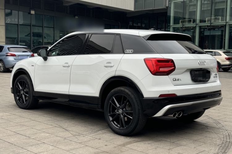 Used Audi Q2L 2021 35 TFSI Progressive Dynamic Edition
