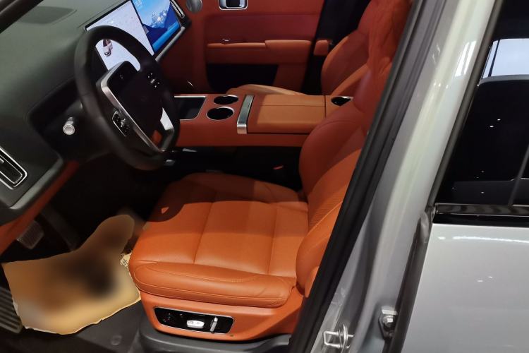 Used Li Auto L9 2022 Max model
