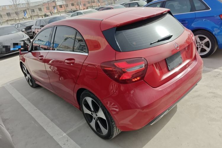 Used Mercedes-Benz A-Class 2016 A 200 Fashion Model
