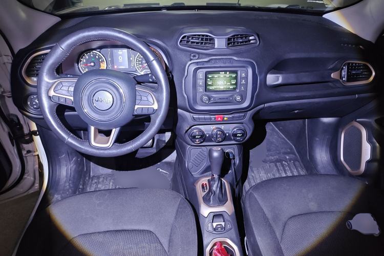 Used  Renegade 2017 180T Automatic Jingneng Edition