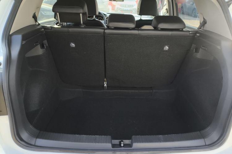 Used Volkswagen Tacqua 2021 200TSI DSG JoyConnect Edition