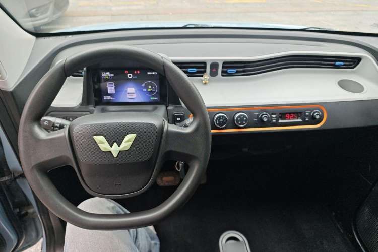 Used Wuling Hongguang MINIEV 2020 Freedom Version Lithium Iron Phosphate
