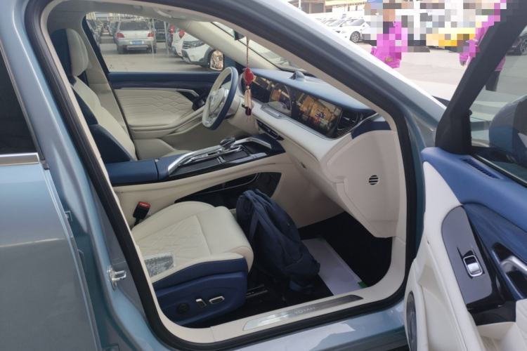 Used VOYAH FREE 2021 Four-Wheel Drive Extended-Range First Edition Commemorative Edition Exclusive Luxury Package
