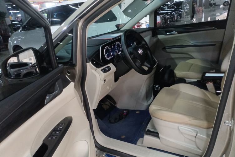 Used Buick GL8 2023 ES Lu Zun Comfort Model
