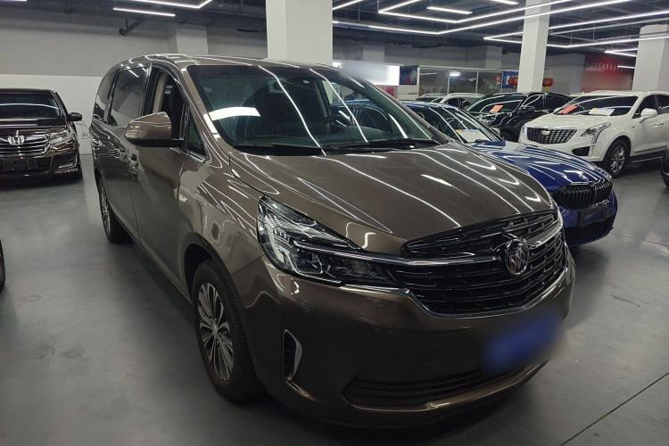 Used Buick GL8 2020 Land Cruiser Executive Class 652T Comfort Model
