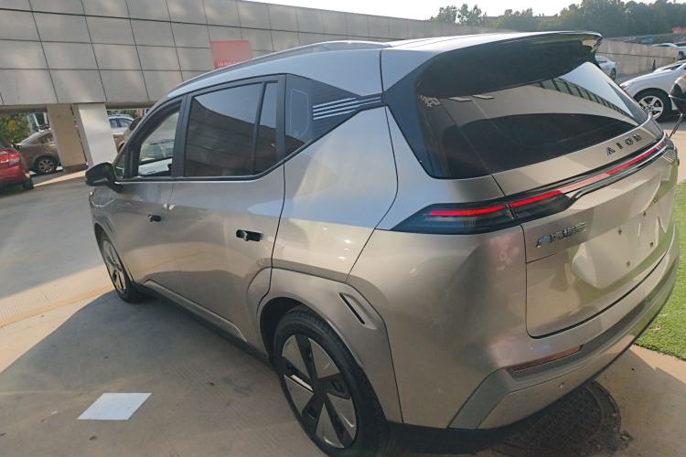 Used AION Y 2023 Plus 510 Enjoy Edition
