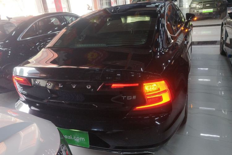 Used Volvo S90 2019 T5 Zhiyuan Edition