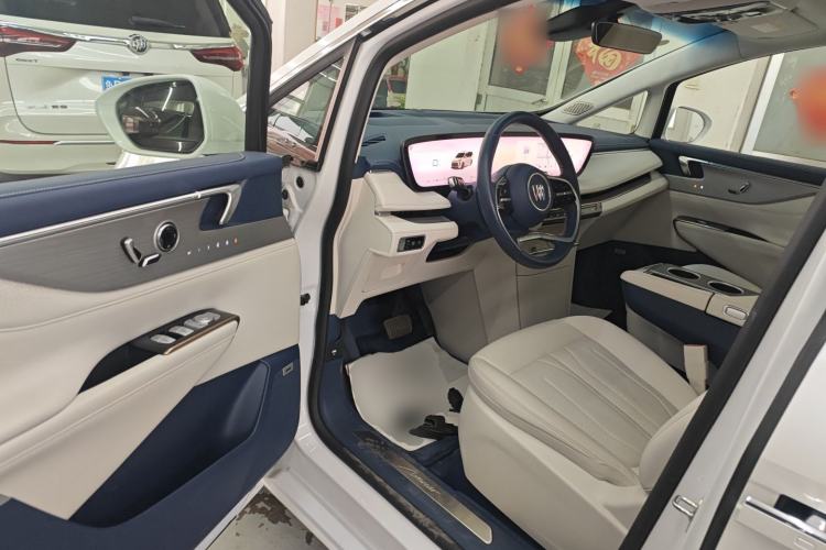 Used Buick GL8 New Energy 2024 Lu Zun Luxury Edition 6-Seater