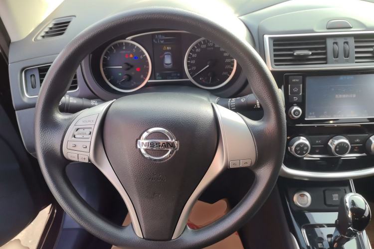 Used Nissan Tiida 2016 1.6L CVT Smart Drive Edition
