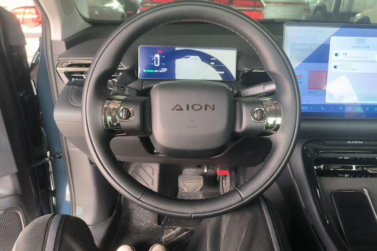 Used AION V 2024 Aion Tyrannosaurus 650 Smart Premium Edition
