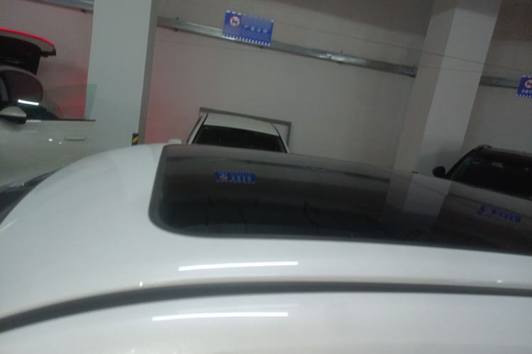 Used Changan UNI-Z New Energy 2024 Blue Whale Smart Electric iDD 125km Excellence Model
