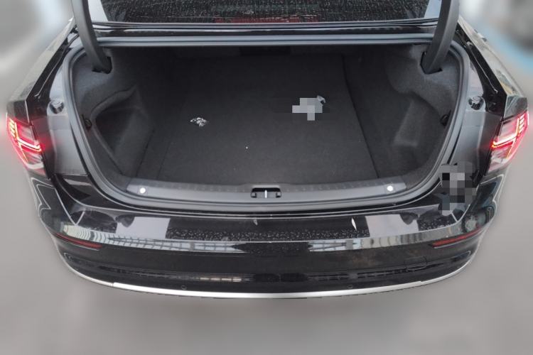 Used Volvo S90 2026 B5 Zhiyuan Luxury Edition
