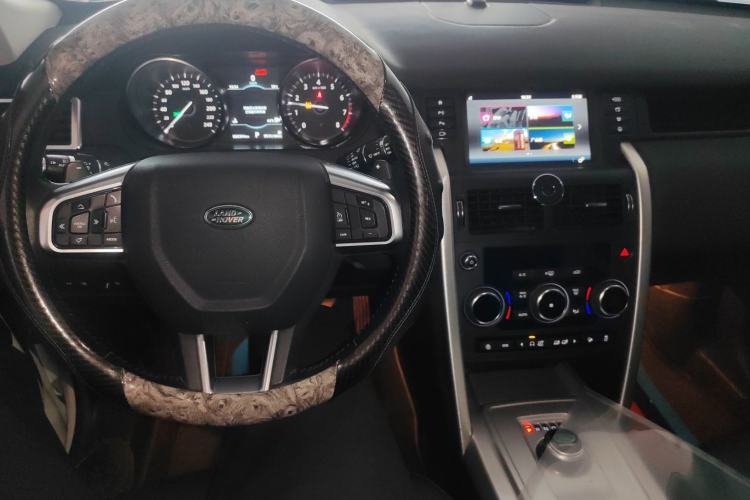 Used Land Rover Discovery Sport 2019 240 PS SE Version China V Standard
