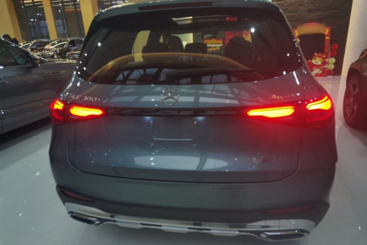 Used Mercedes-Benz GLC 2025 GLC 300 L 4MATIC Luxury Model 5 Seats