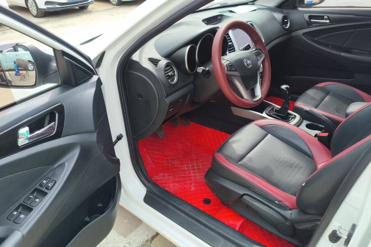 Used Changan Eado 2015 1.6L Manual Junku Model China IV Standard
