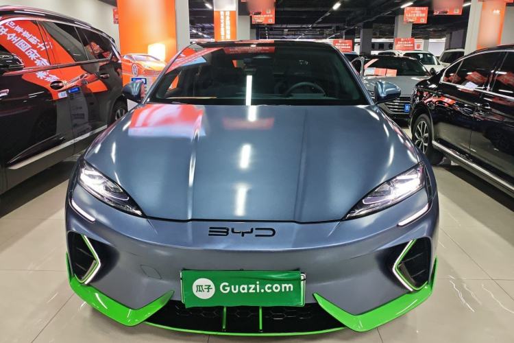 Used BYD Seal 2022 650 km All-Wheel-Drive Performance Version
