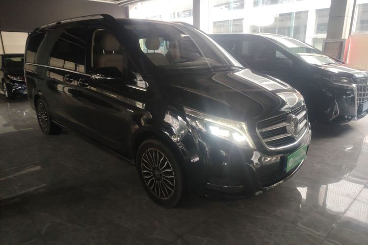 Used Mercedes-Benz V-Class 2018 V 260 Prestige Edition China VI
