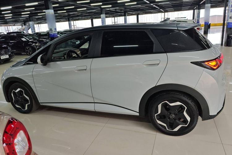 Used BYD Dolphin 2021 405 km Fashion Edition
