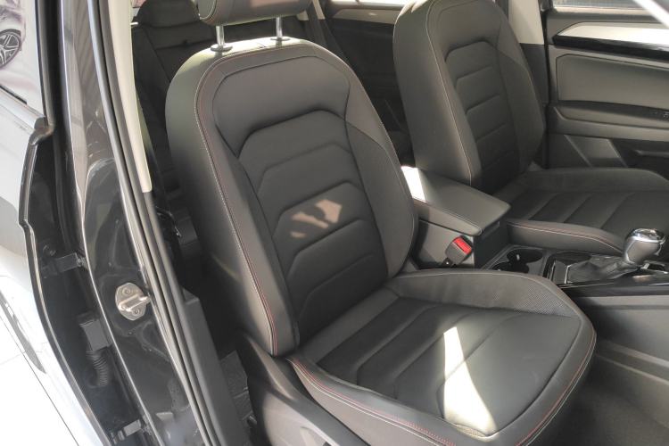 Used Volkswagen Tayron 2020 330TSI Two-Wheel Drive Luxury Smart Connectivity Version