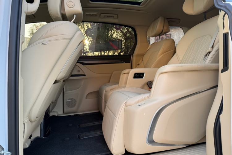 Used Buick GL8 2023 ES Lu Zun Flagship Model
