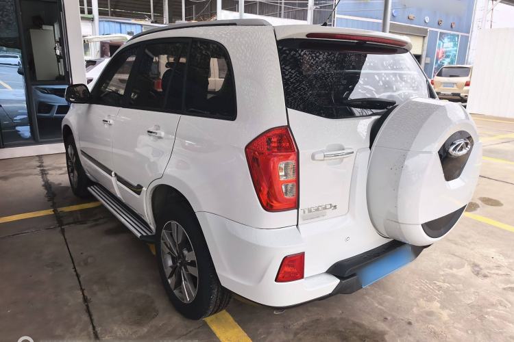 Used Chery Tiggo 3 2016 1.6L Manual ZhiShang Edition
