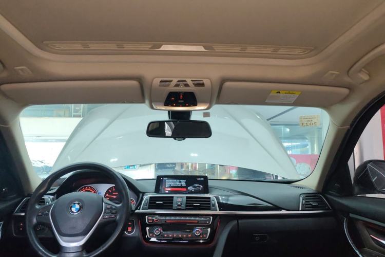 Used BMW 3 Series 2019 320Li Fashion Model

