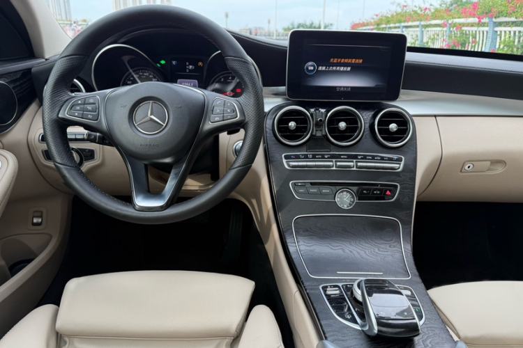 Used Mercedes-Benz C-Class 2015 C 260 L Sport Edition
