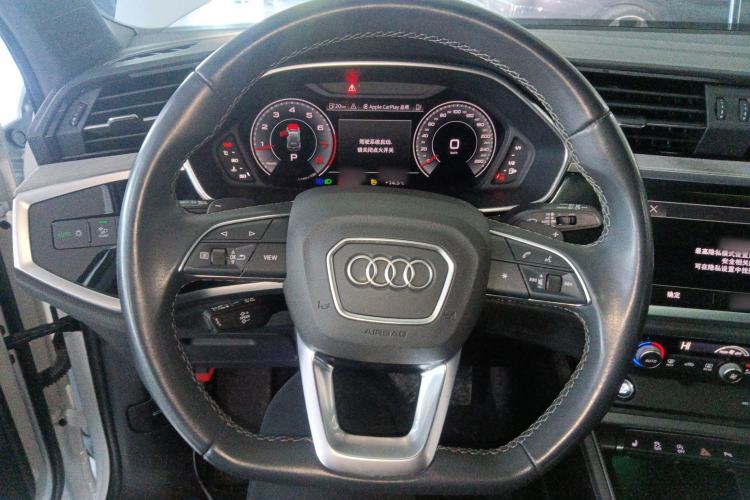 Used Audi Q3 2024 35 TFSI Ambition Dynamic Edition