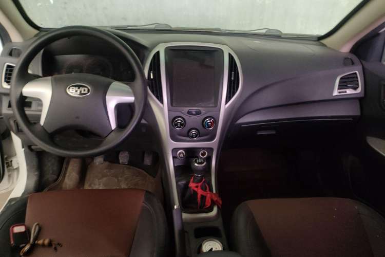 Used BYD F3 2015 Energy-Efficient Model 1.5L Manual Comfort Edition