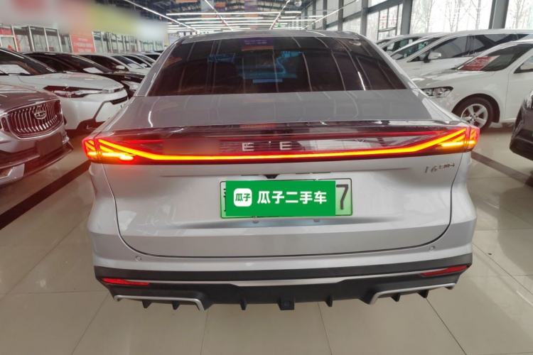 Used  L6 2025 EM-i 140km Starship Edition
