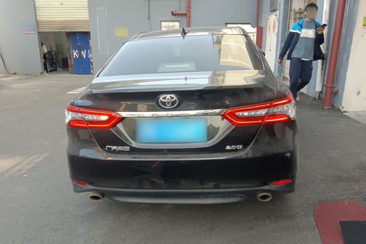 Used Toyota Camry 2021 2.0G Luxury Edition
