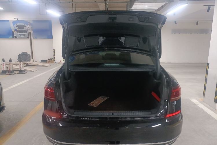 Used Volkswagen Passat 2024 380TSI Luxury Edition
