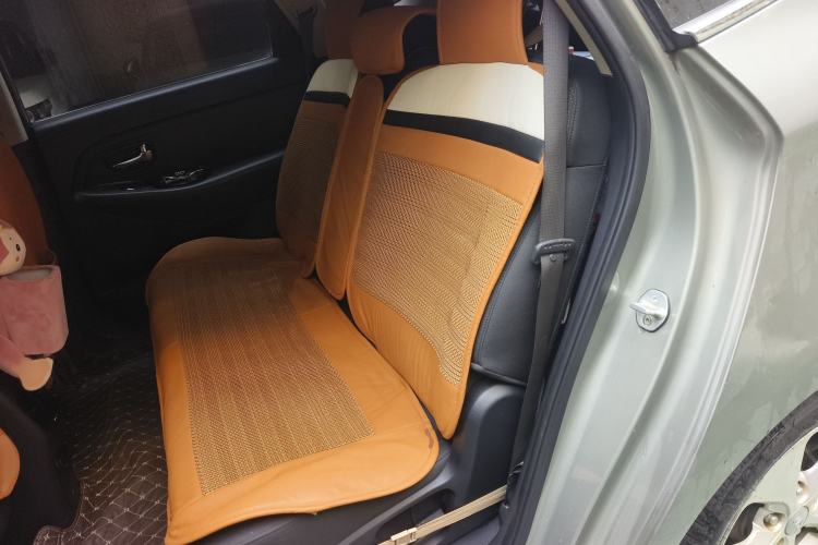 Used Kia Carens 2013 2.0L 7-Seater Automatic Standard Version China IV Standard
