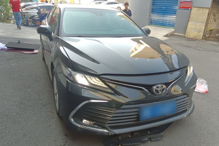 Used Toyota Camry 2021 2.0G Luxury Edition
