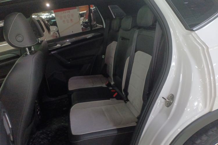 Used Volkswagen Tayron 2020 380TSI All-Wheel Drive R-Line Connected Version
