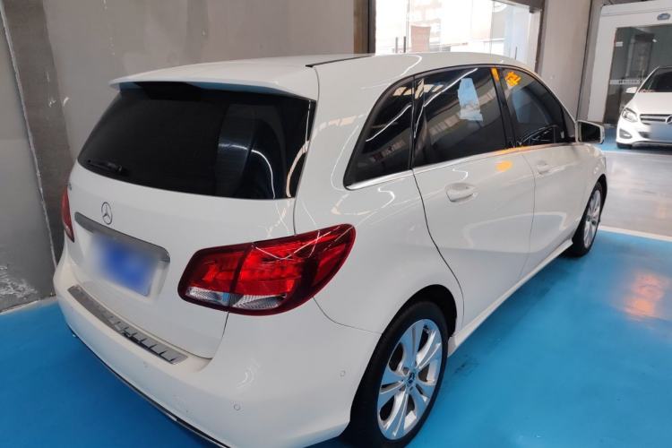 Used Mercedes-Benz B-Class 2017 B 200 Sport Edition
